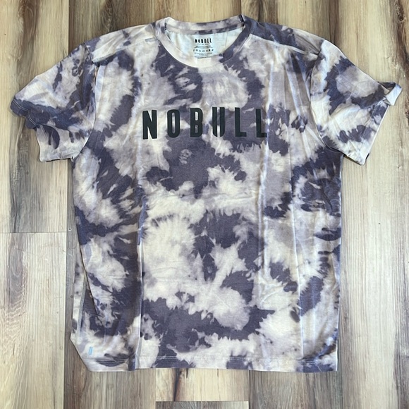 Nobull Tee - Picture 1 of 4